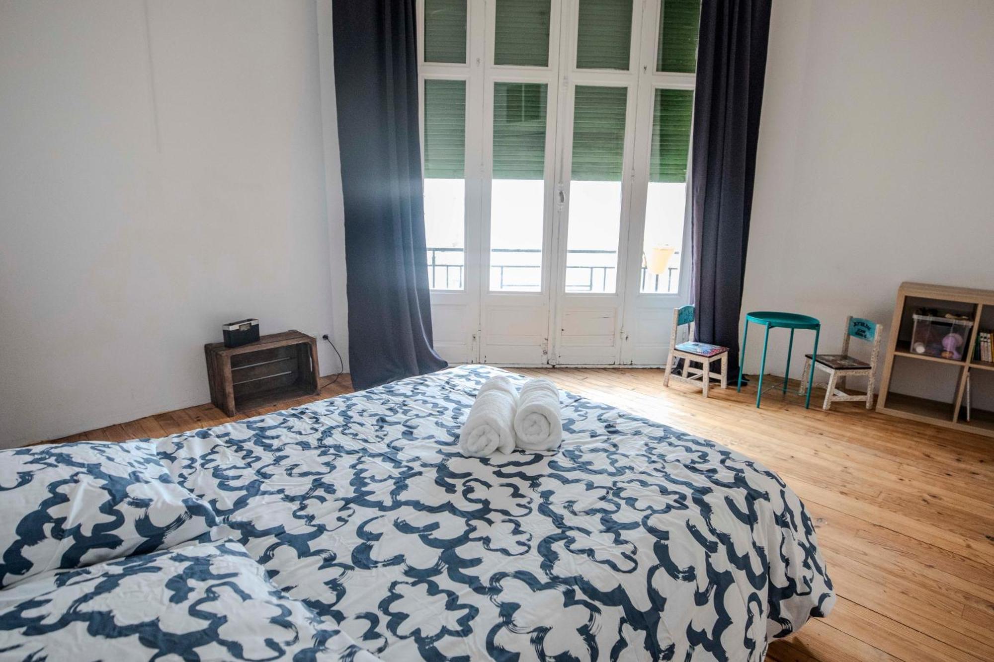 L'Appartement Lieu De Qualite En Centre Ville De Pau Bagian luar foto