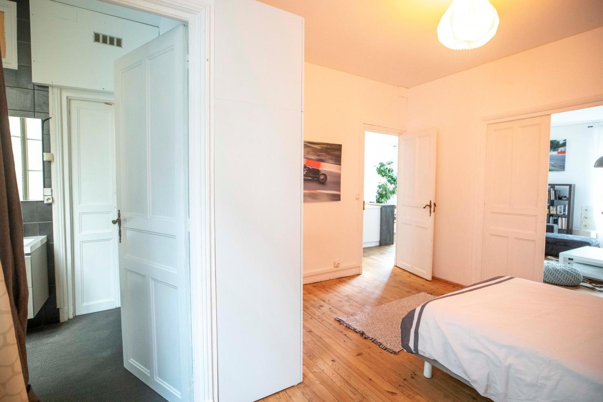 L'Appartement Lieu De Qualite En Centre Ville De Pau Bagian luar foto