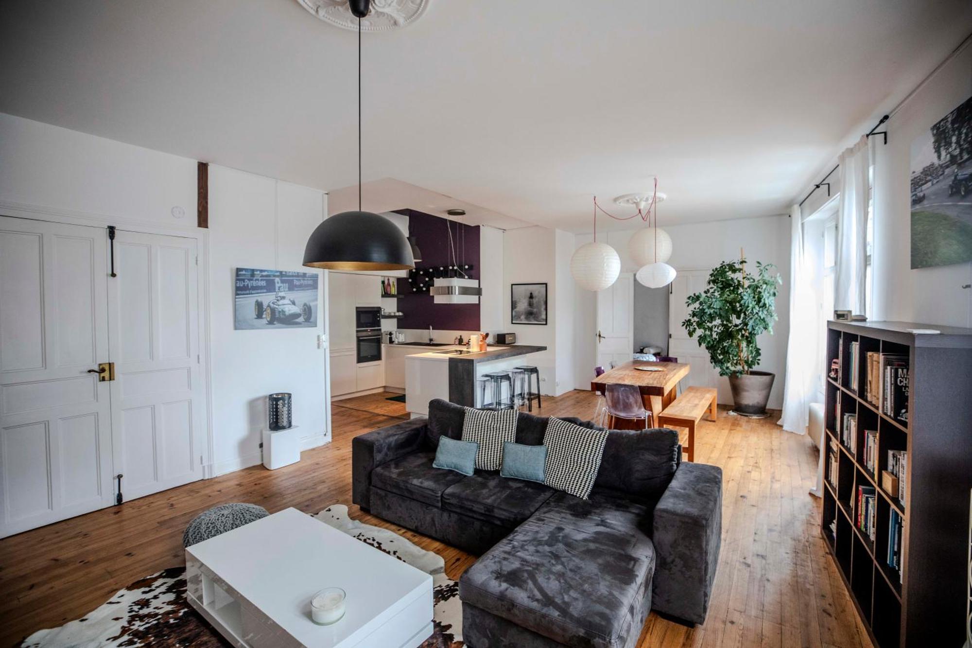 L'Appartement Lieu De Qualite En Centre Ville De Pau Bagian luar foto